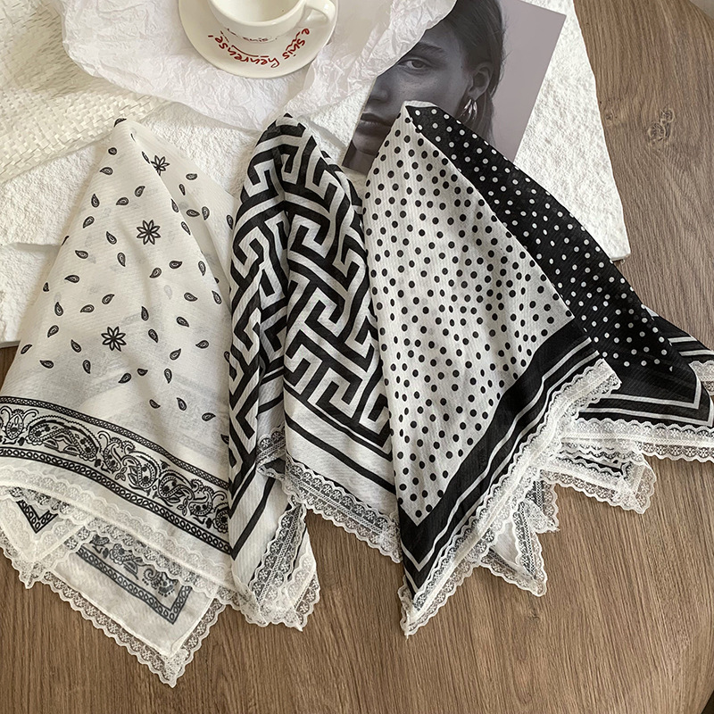 Pañuelo de seda de anacardo a rayas de encaje romántico francés, bufanda triangular, bufanda cuadrada, protección solar de primavera y verano, bufanda pequeña decorativa de Baotou