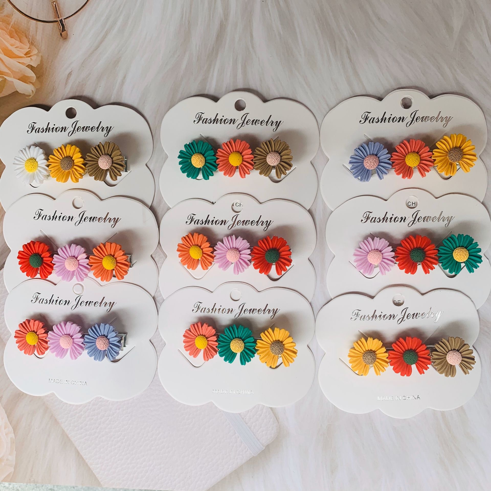 데이지 머리핀 3개 [종이 카드 없음]