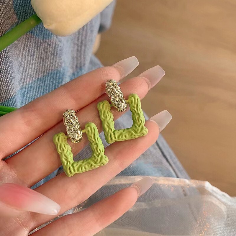 2026 New Stylish Avocado-Colored Square Earrings, Fresh Summer Earrings for Women, Niche Design with a High-End Feel