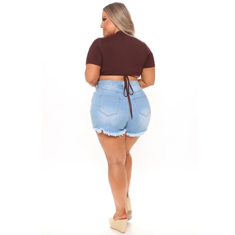 2023 primavera Europa y América calle moda inconformista barba de piel lavada las mujeres vaqueros blancos color claro Denim corto