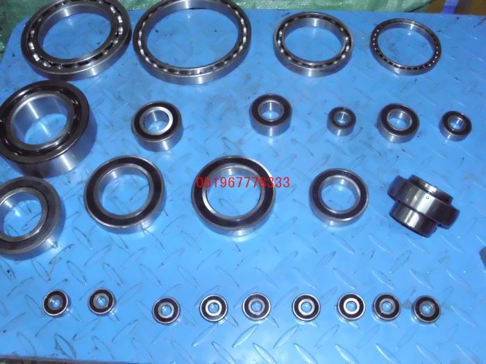 轴承6303-2Z/6303E-Z/6303-RS/6303-RZ/6303-ZN/6303-2RS/