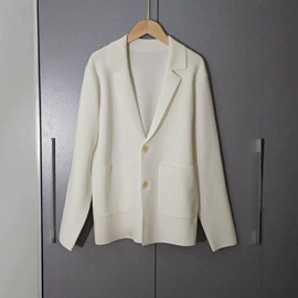 连衣裙;手机数据线;女式羊毛衫