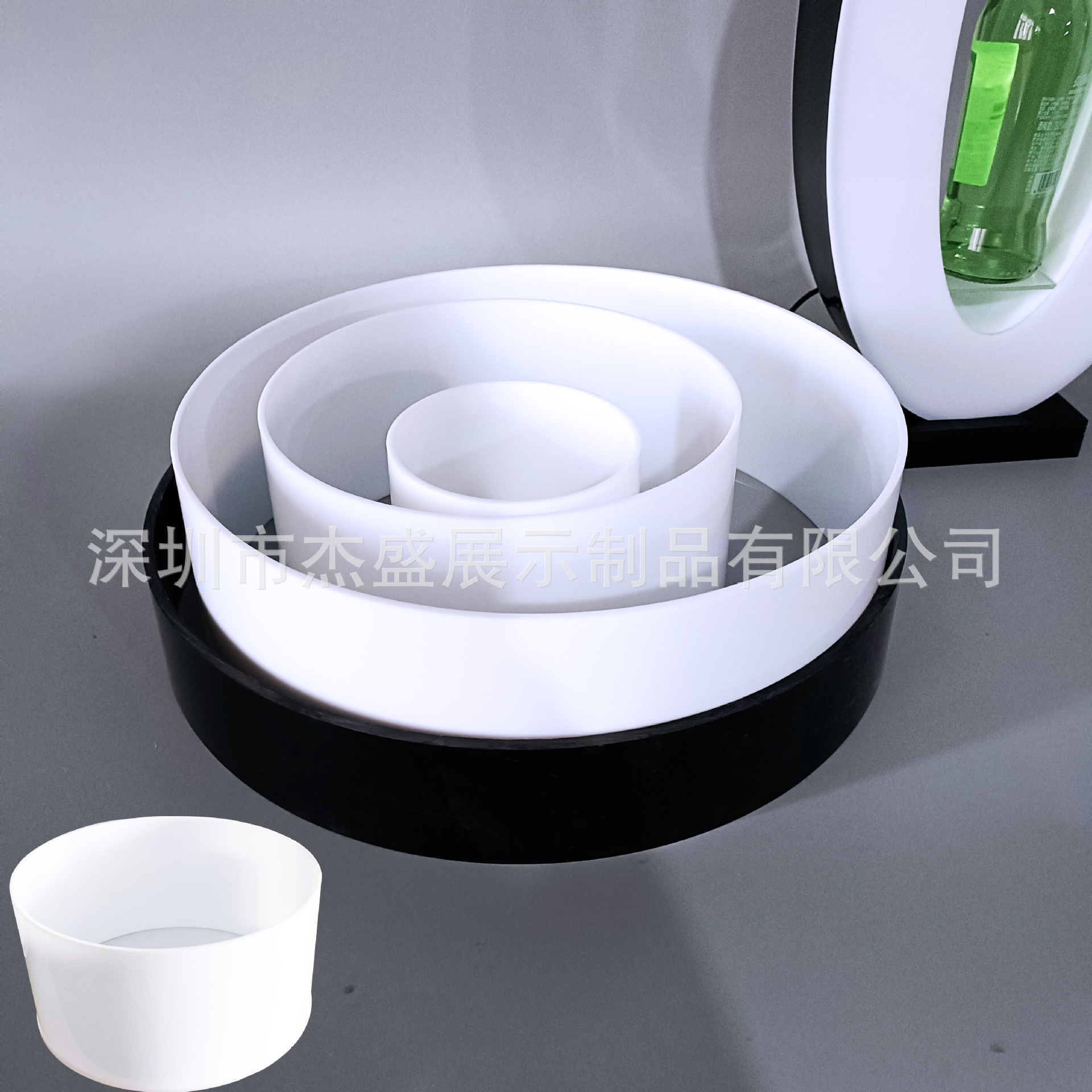 黑白亚克力圆筒