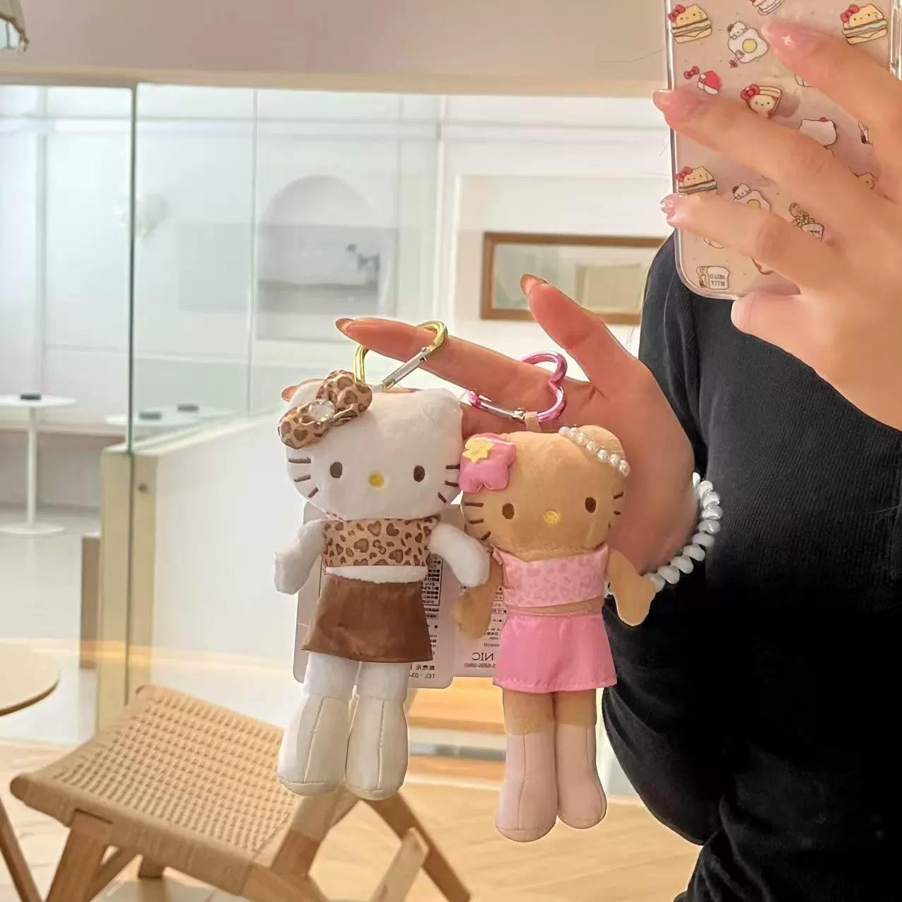 Плюшевый брелок с котенком Kitty, стили платья леопард или купальника, длинный помпон хвоста, 0.04 кг