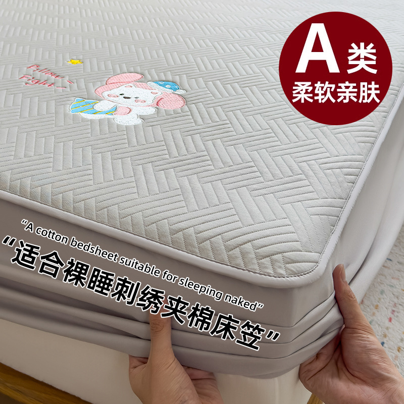 Cama de dormitorio de estudiantes de clase A 90x190 cubierta protectora de colchón único de algodón intercalado grueso conjunto de tres piezas 2025 nuevo