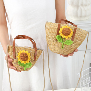 Summer Artistic Flower Straw Bag Handmade Woven Bag 2024 New Seaside Portable Straw Bag Women's Mobile Phone Crossbody Bag