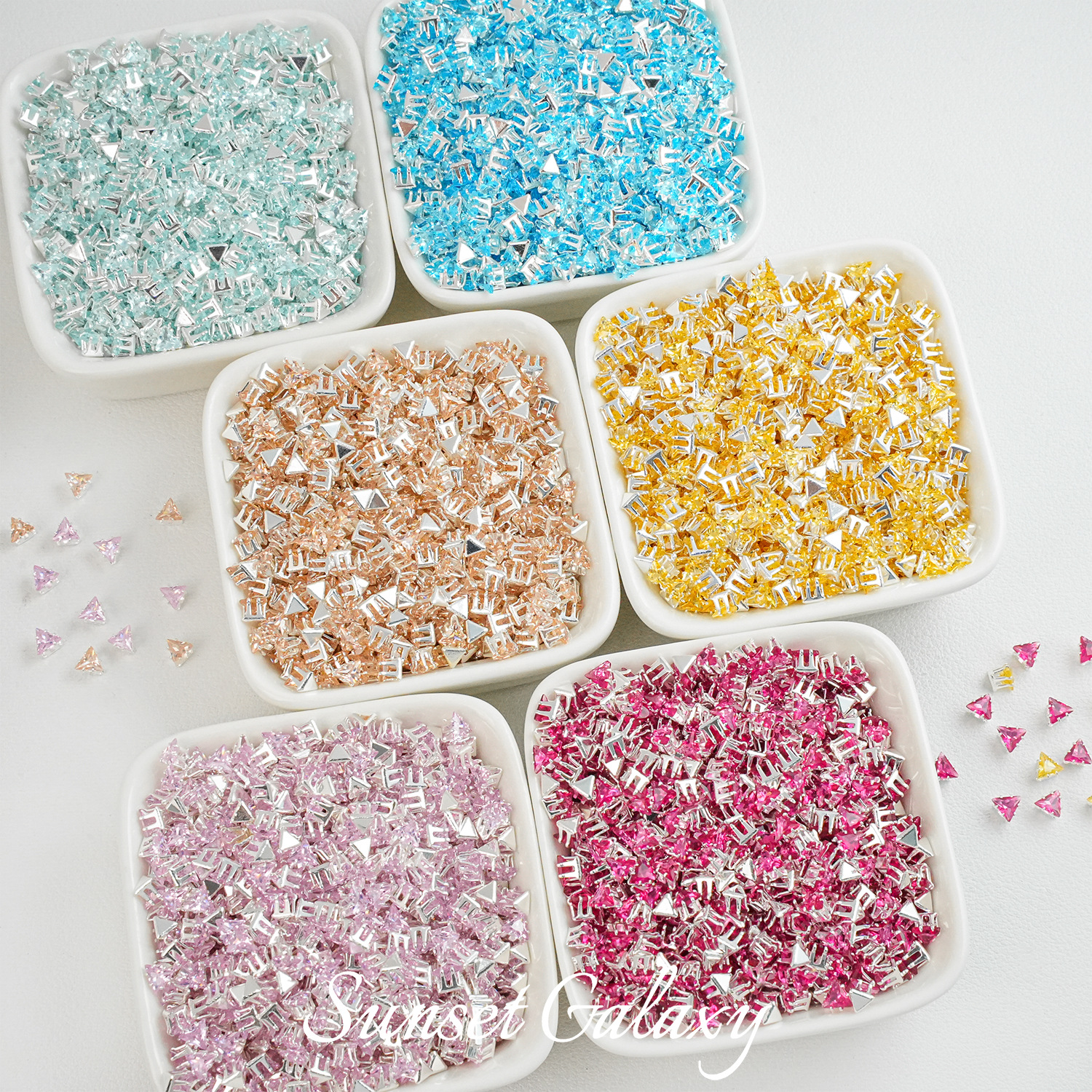 Triangular Copper Plated 18K Gold Multi-Faceted Zircon Claw Drill Spacer Beads Handmade DIY Beading Material Bracelet Accessories