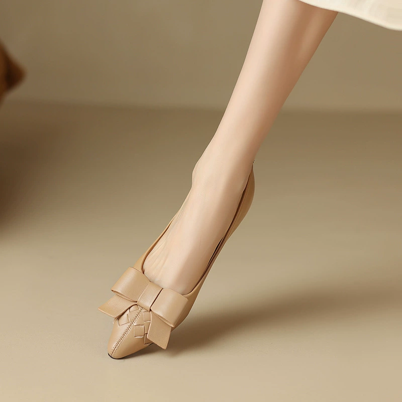 Туфли на thin-heeled для женщин 2023 новый осень заостренный нос средняя высота каблука овчина женские туфли бант мягкая подошва неглубокий роток высокий каблук