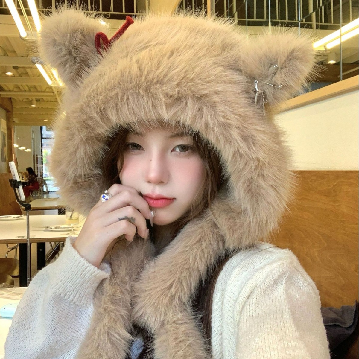Plush Fox Hat Japanese Style Warm Winter Scarf Beanie For Women_voghion.com