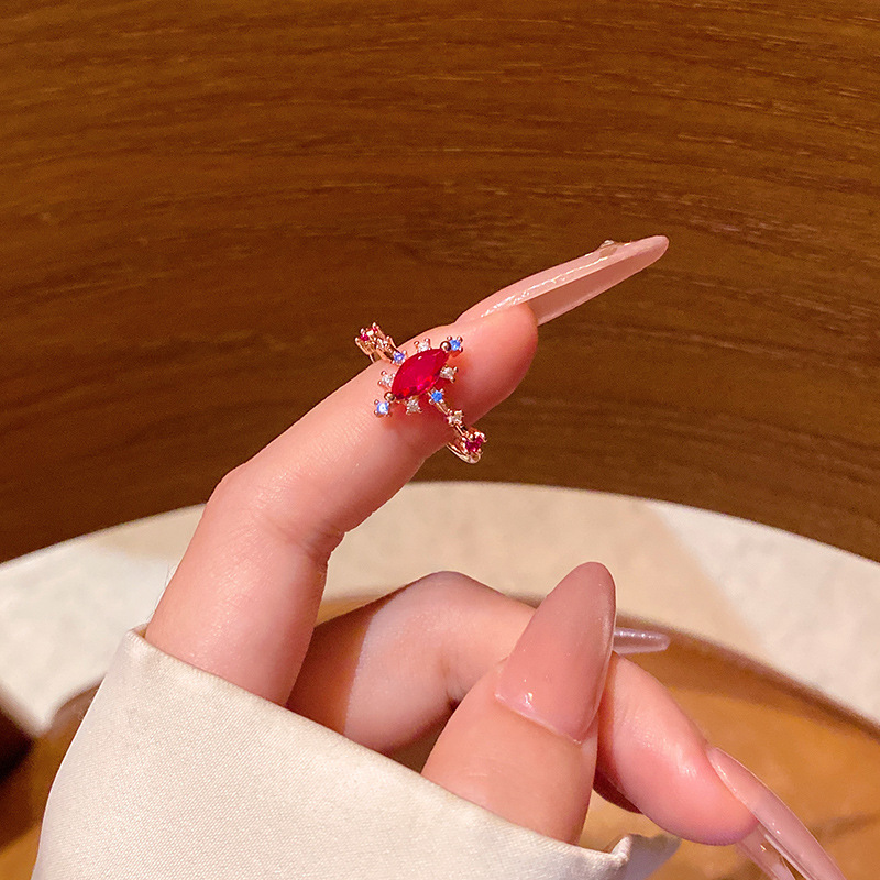 韓国の新鮮で絶妙なジルコンフラワーリング、女性用、開口部調整可能な人差し指リング、多用途で気質のあるラブリング
