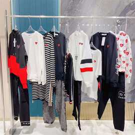 CDG‮红小‬心2023秋冬季时尚百搭字母短款连帽卫衣夹克走份批发