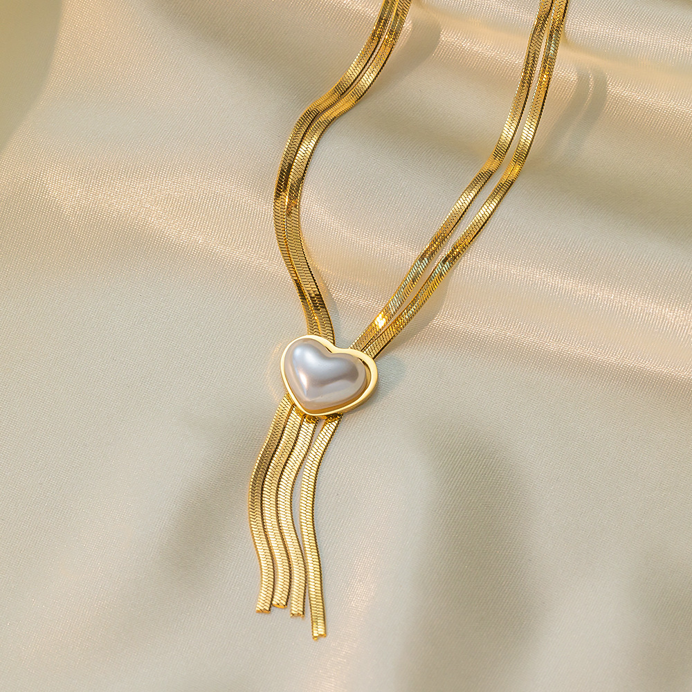 8g Weight PVD Coated Gold Plating Process 18K Real Gold Plated Plating Material 304 Stainless Steel Pendant Material Layered Necklaces, Pendant Necklace Classification 304 Stainless Steel Chain Material Paperclip Chain, cable chain, Twisted Rope Chain Chain Type 1 Piece Quantity Casual, Daily, Date Occasion 304 Stainless Steel Material Heart Shape Pattern Women's Gender Sweet, IG Style Style Plating Craft Heart Shape Titanium Steel Sweet IG Style Layered Necklaces Pendant Necklace 28