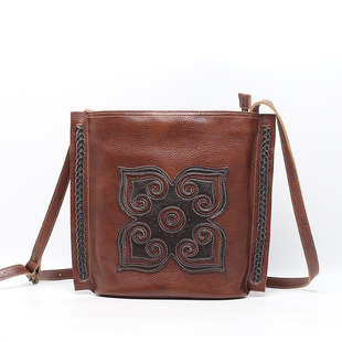 �W����ɫ�ֹ����͹Ű�Ů�����^��ţƤ��ƤŮ���μ�б����؃r��؛