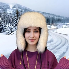 新しい冬のシルバーファーぬいぐるみ帽子、厚く暖かい帽子、防寒ファーハット、秋冬模造キツネの毛皮の顔が見える小さな帽子
