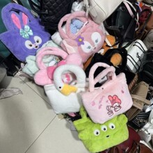 外贸跨境货源女士斜跨包手提批发直播货源库存尾货包包处理毛毛包
