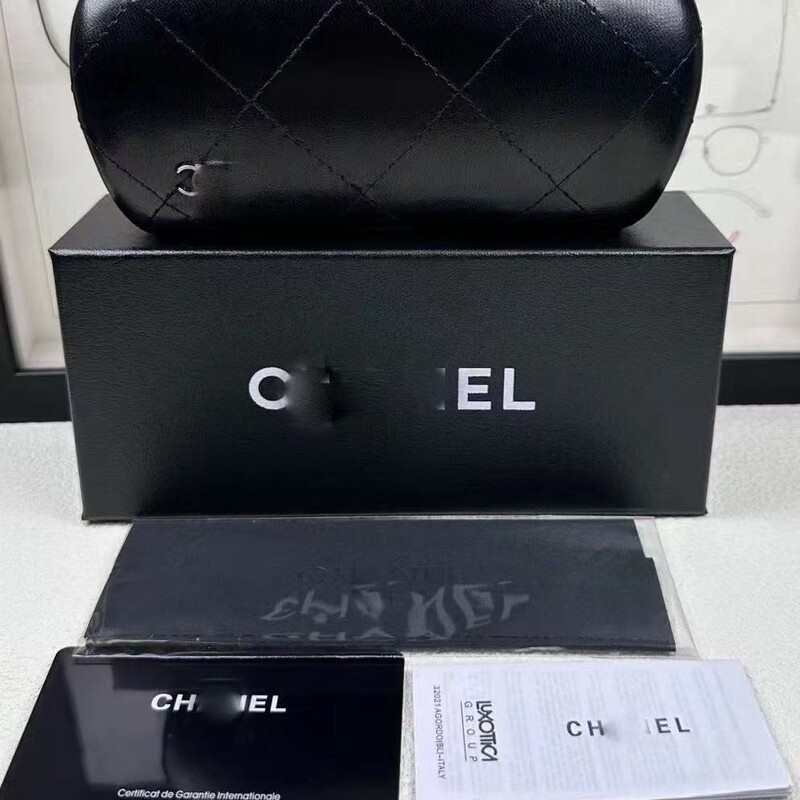 Exquisite Gift suit Sun Louis Xiaoxiang Dijia Sunglasses Cross-border Rack Simple Anti-fall Anti-pressure Glasses Box Exquisite Gift suit Sun Louis Xiaoxiang Dijia Sunglasses Cross-border Rack Simple Anti-fall Anti-pressure Glasses Box