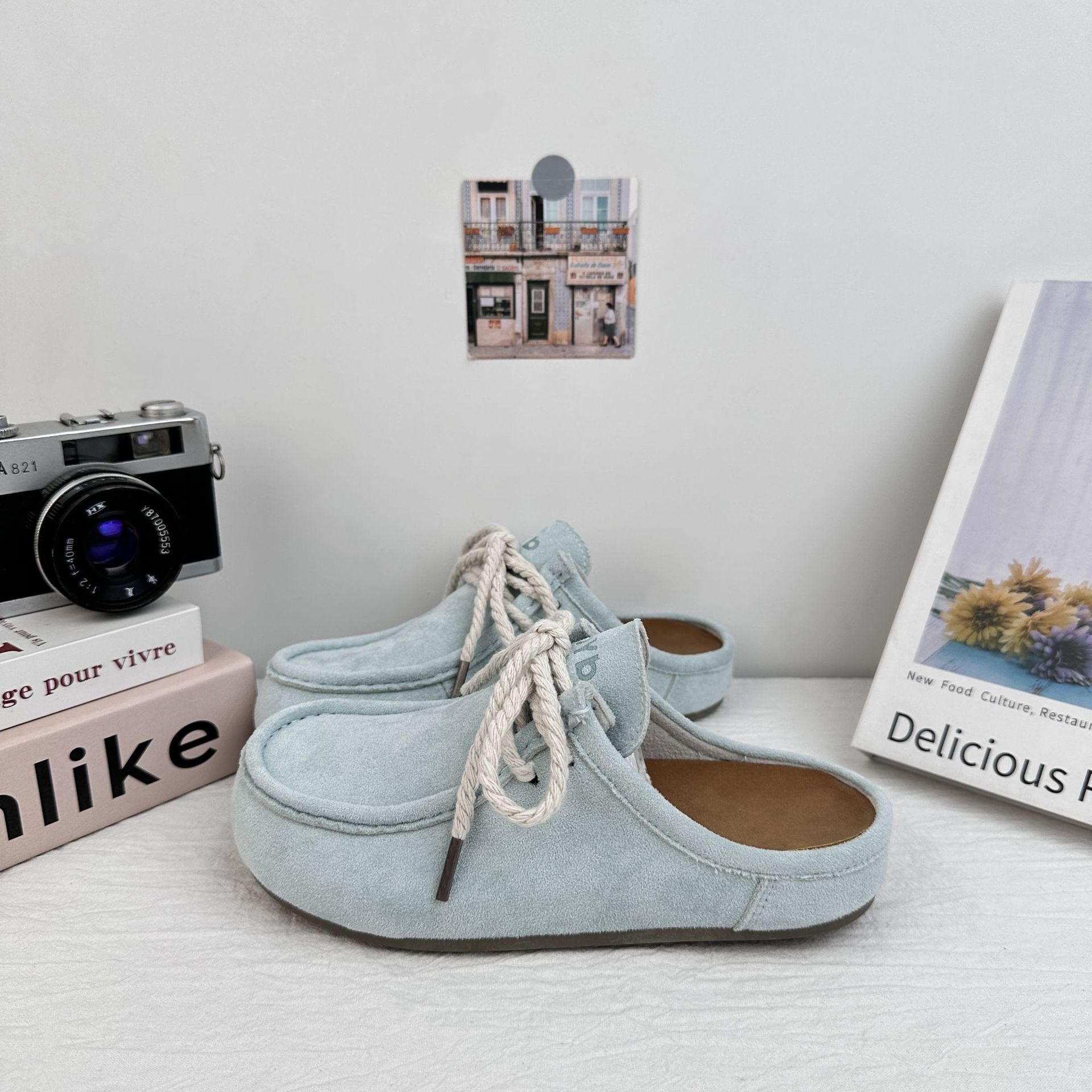 Yuanbo Baotou medio zapatillas para mujeres 2025, verano nuevo transpirable ocio de un pie, zapatos de cabello para mujeres