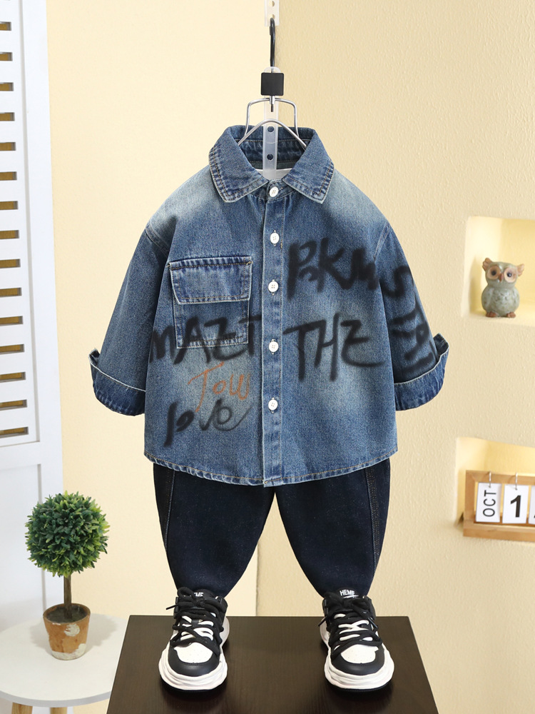 7566 camisa de mezclilla para niños chaqueta delgada primavera 2025 nueva camisa de manga larga para niños primavera y otoño top de moda