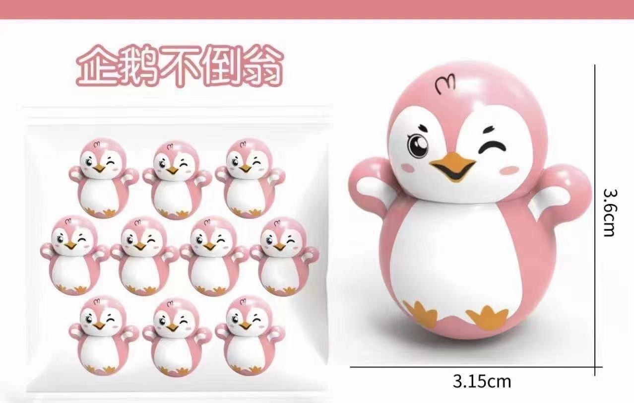 Mini de dibujos animados astronauta vaso de juguete de dibujos animados lindo decoración de los niños pequeño puesto de juguete pequeño regalo