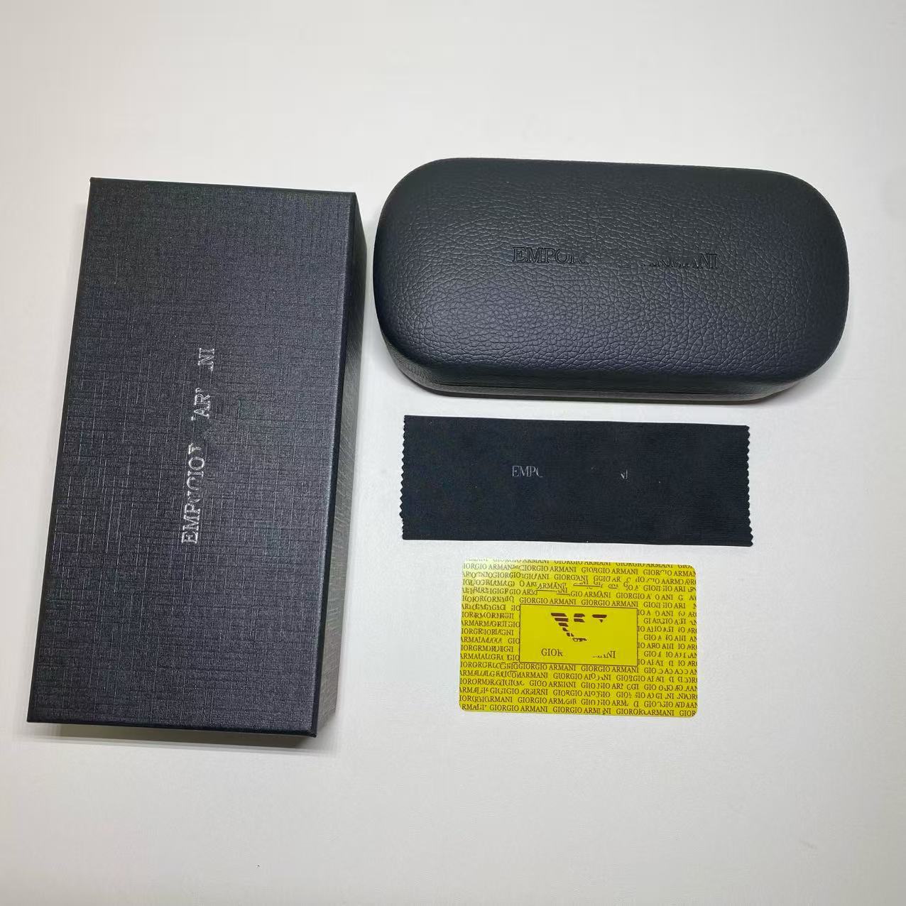 Fábrica al por mayor directa de una sola pieza de caja de espejos de alta calidad caja de almacenamiento gafas de sol gafas de sol caja de gafas de sol