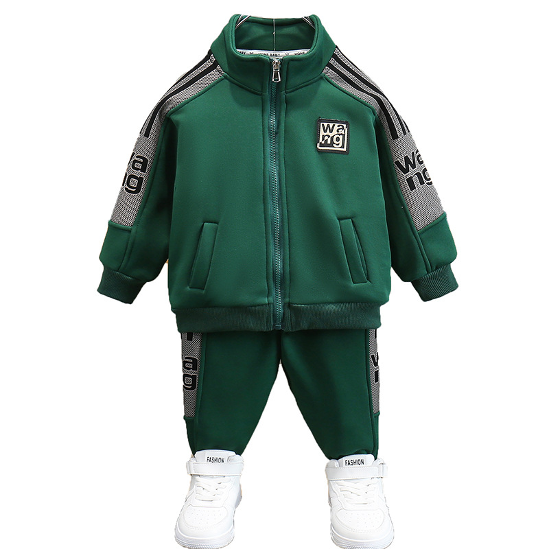 6767 suéter de dos piezas para niños 2025 otoño e invierno nuevo estilo para niños más terciopelo engrosamiento ropa abrigada Traje coreano de moda