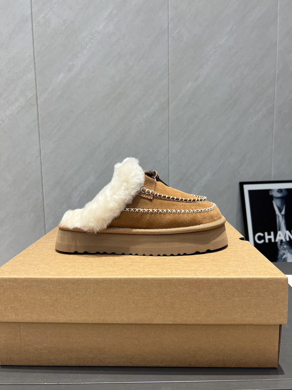 广州高品质~阿尔派皮毛一体雪地靴25冬新款保暖厚底套脚中筒女靴|undefined