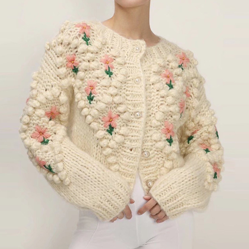 Europeo y americano transfronterizo Amazon otoño e invierno nuevo bordado de ganchillo hecho a mano torcedura perla hebilla suéter de punto cardigan abrigo