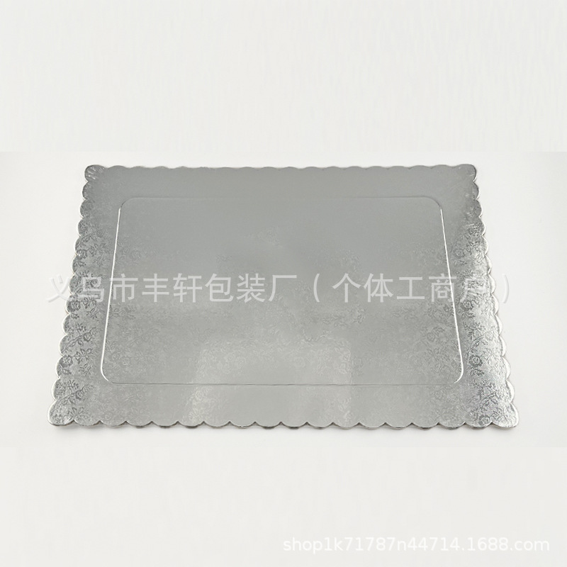 Anillo interno plateado de 2 mm en relieve (un solo lado)