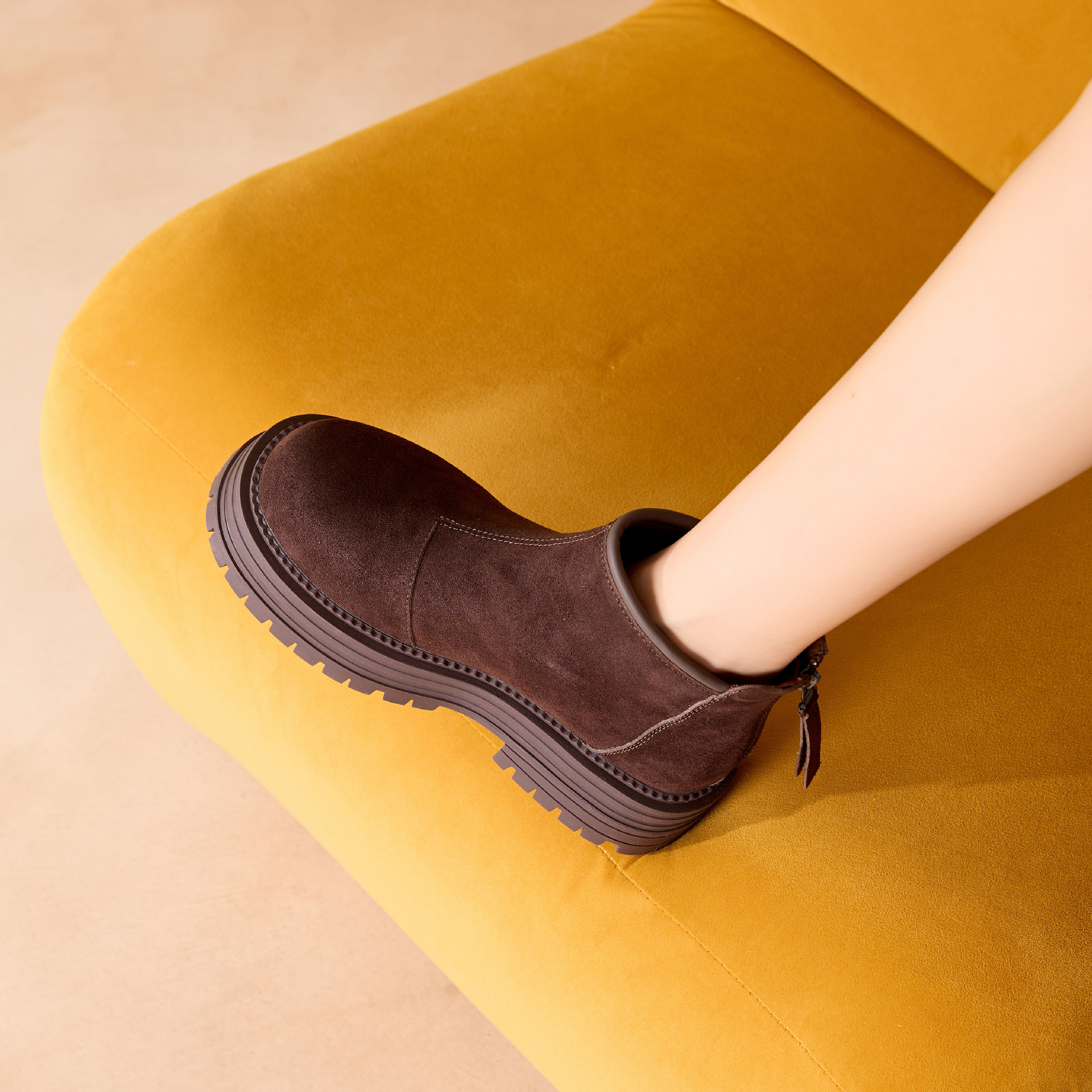 Women's Retro Suede Boots With Warm Fleece Lining And Thick Sole_voghion.com