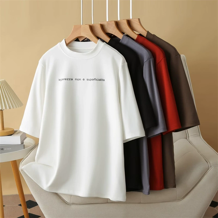 Осенний костюм 2024 новый большой размер женщины с короткими рукавами толстая ММ повседневная дикая буквенно-вырезная футболка с круглым вырезом с принтом 899