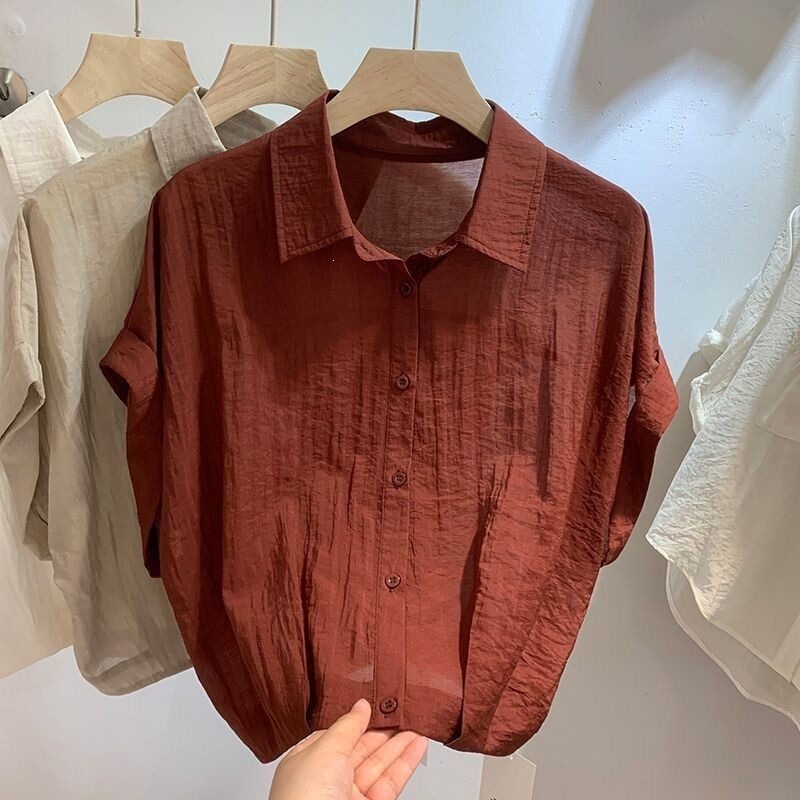 Loose Summer Shirt for Women, New Style with Rolled Edges, Age-Reducing Design, French-Style Chic Short-Sleeve Niche Top Loose Summer Shirt for Women, New Style with Rolled Edges, Age-Reducing Design, French-Style Chic Short-Sleeve Niche Top