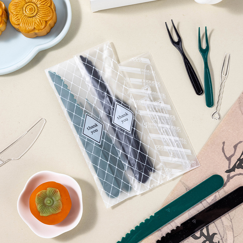 Mid-Autumn Festival Mooncake Knife and Fork Disposable Plastic Cutlery Set Individually Packaged Food-Grade Premium Forks Wholesale Pack Mid-Autumn Festival Mooncake Knife and Fork Disposable Plastic Cutlery Set Individually Packaged Food-Grade Premium Forks Wholesale Pack