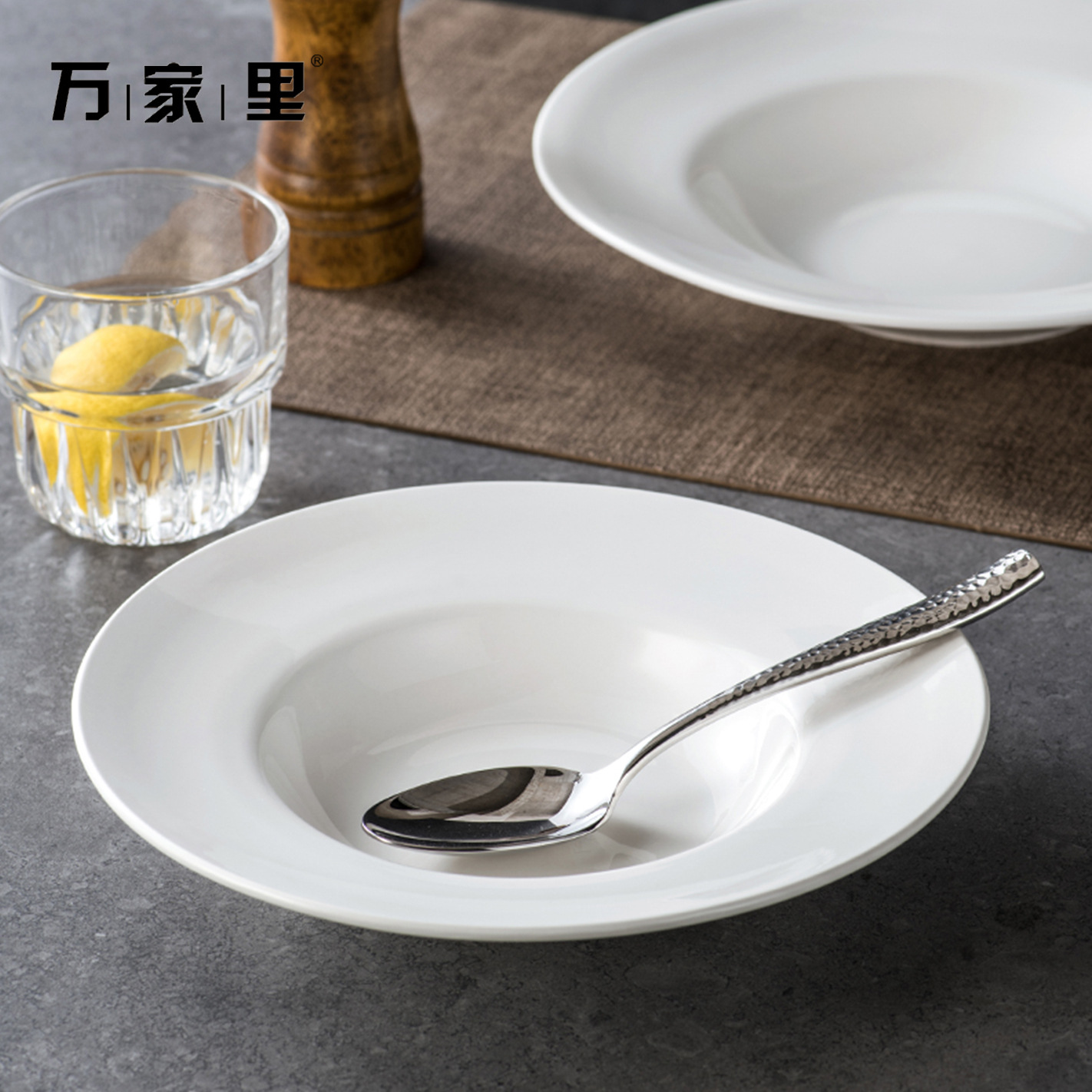 Sombrero de paja blanco puro plato de cerámica creativa comida occidental plato de sopa de cerámica plato de ensalada plato de hotel plato vajilla para el hogar