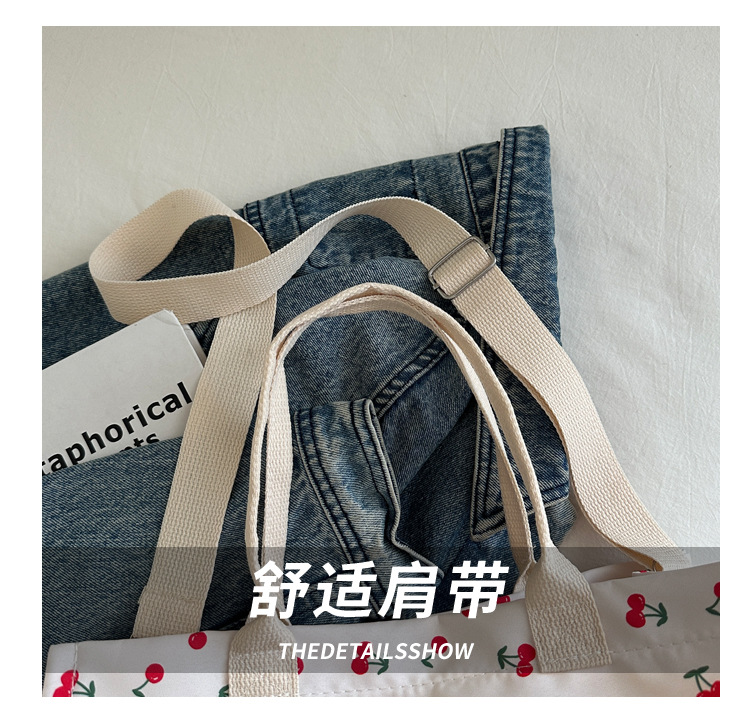 Large-capacity canvas student class 2024 Autumn new Korean-style trendy and personalized printed tote handbag for women undefined