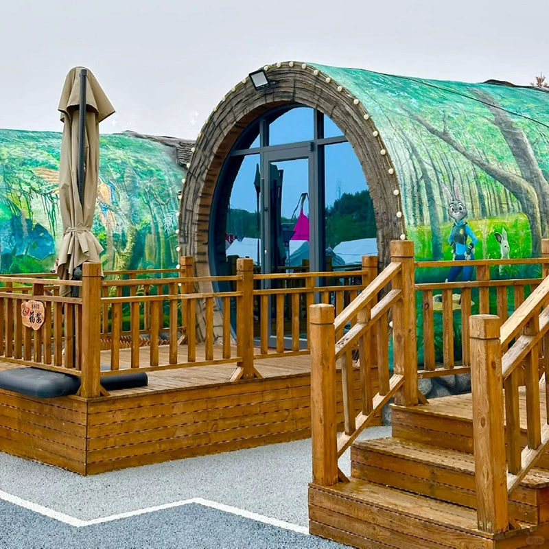 Мобильная резиденская кровать и завтрак на открытом воздухе Сборка простых домов типа лодки шале лесной дом на дереве Живописная местность Круглый маленький дом