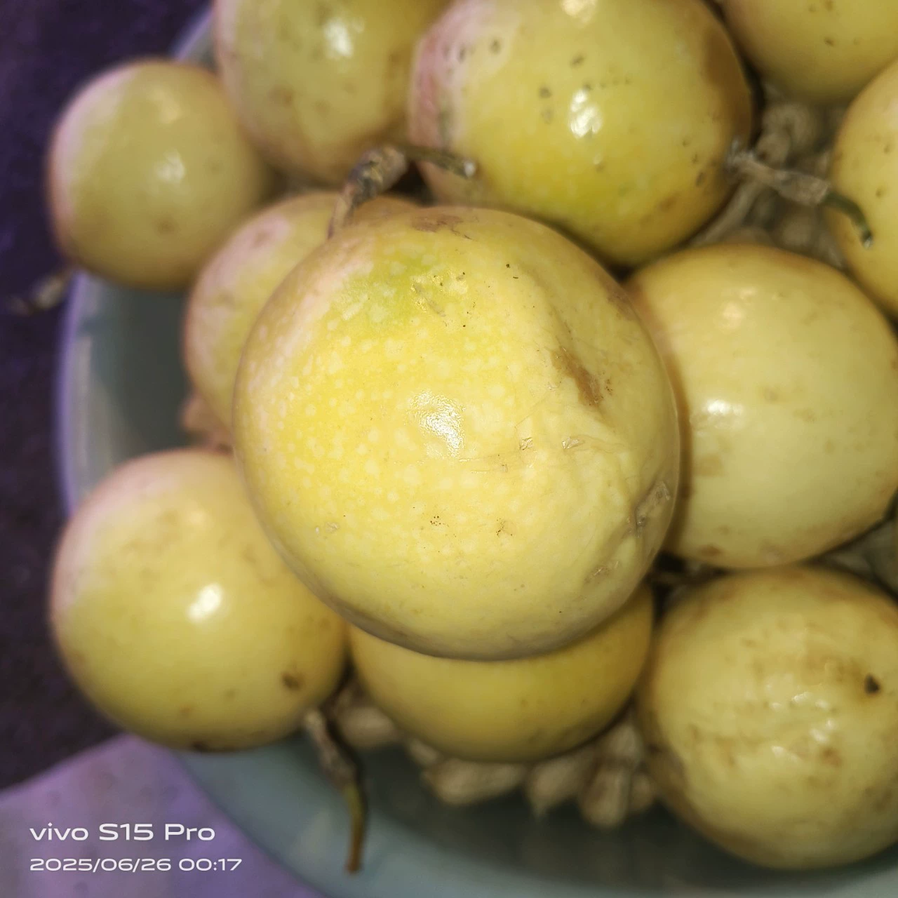 [Свежевыращенные и отправленные] Qinmi № 9 Золотой страстный фрукт 0.5kg Свежие фрукты Сезонная целая коробка Eight Points Sweet