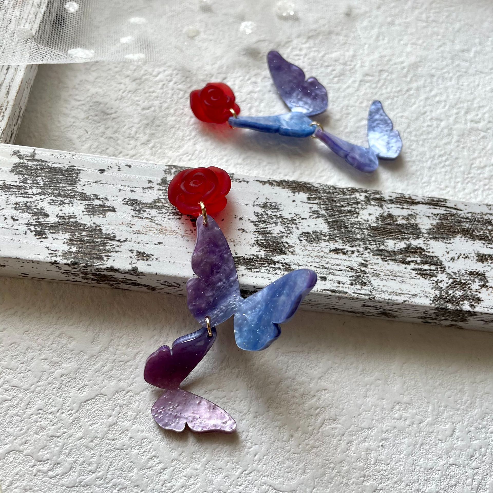 Purple retro earrings