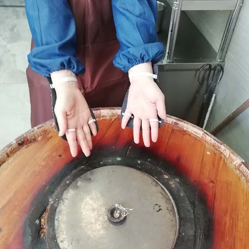 手套贴烧饼防烫加厚烤炉木炭燃气桶炉子锅盔梅干菜扣肉烤饼耐高温