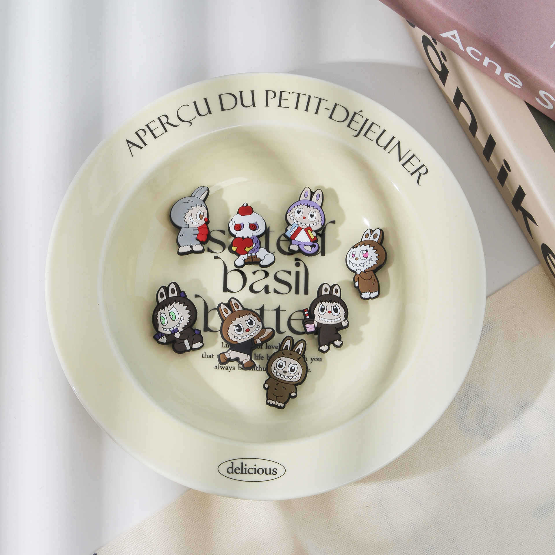 옐로우 0128 (8개입) 마음을 훔치는 라부부 021