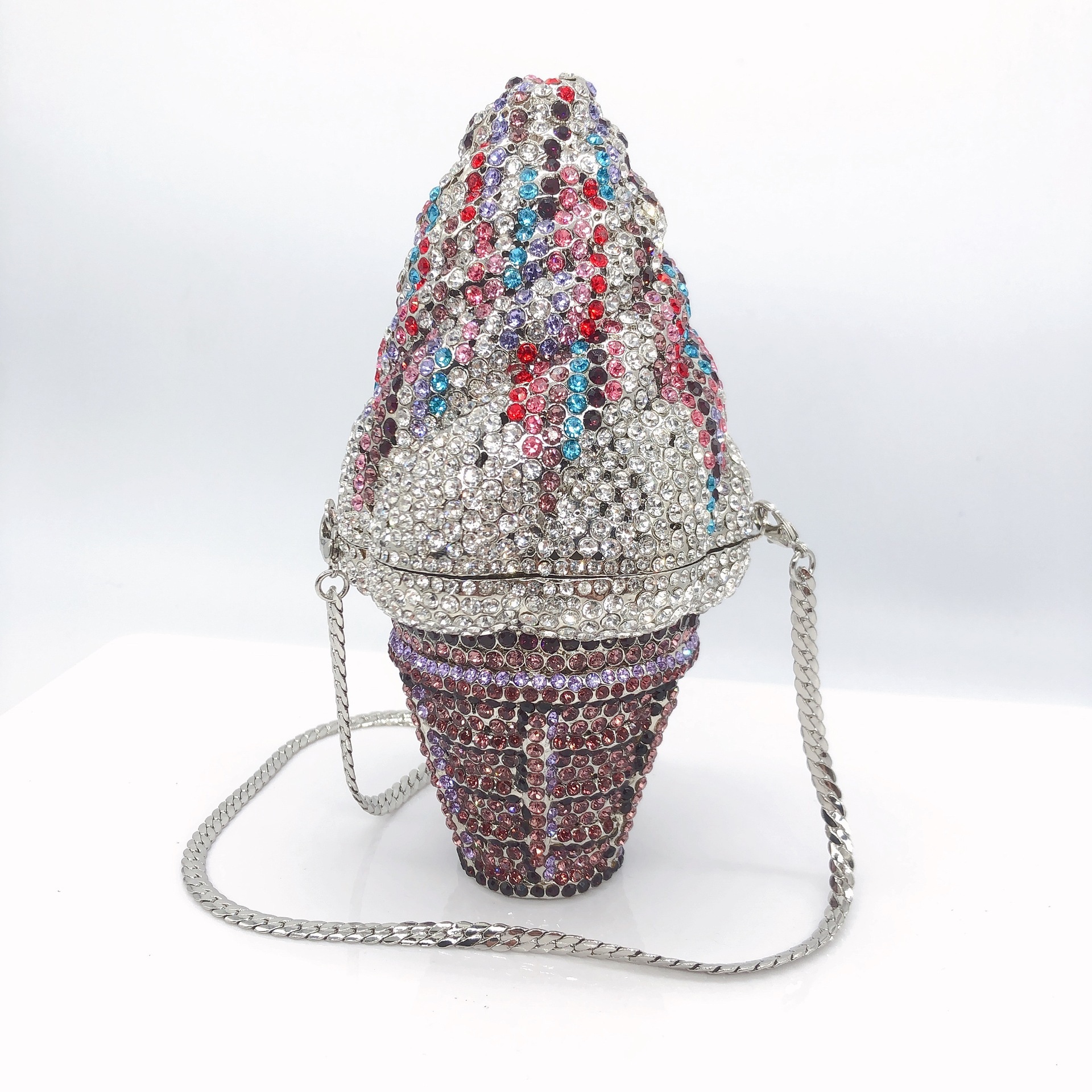 Selección estricta embrague de helado helado diamante paquete de cena de fiesta de diamante de mano chica paquete duro