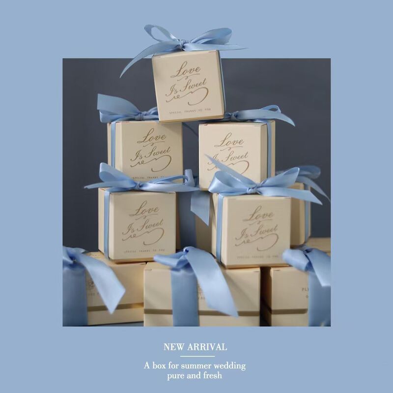 2025 New Blue Wedding Candy Box Small Fresh Souvenir Paper Box Burgundy Red Small Square Box Wedding Accompanying Gift Box