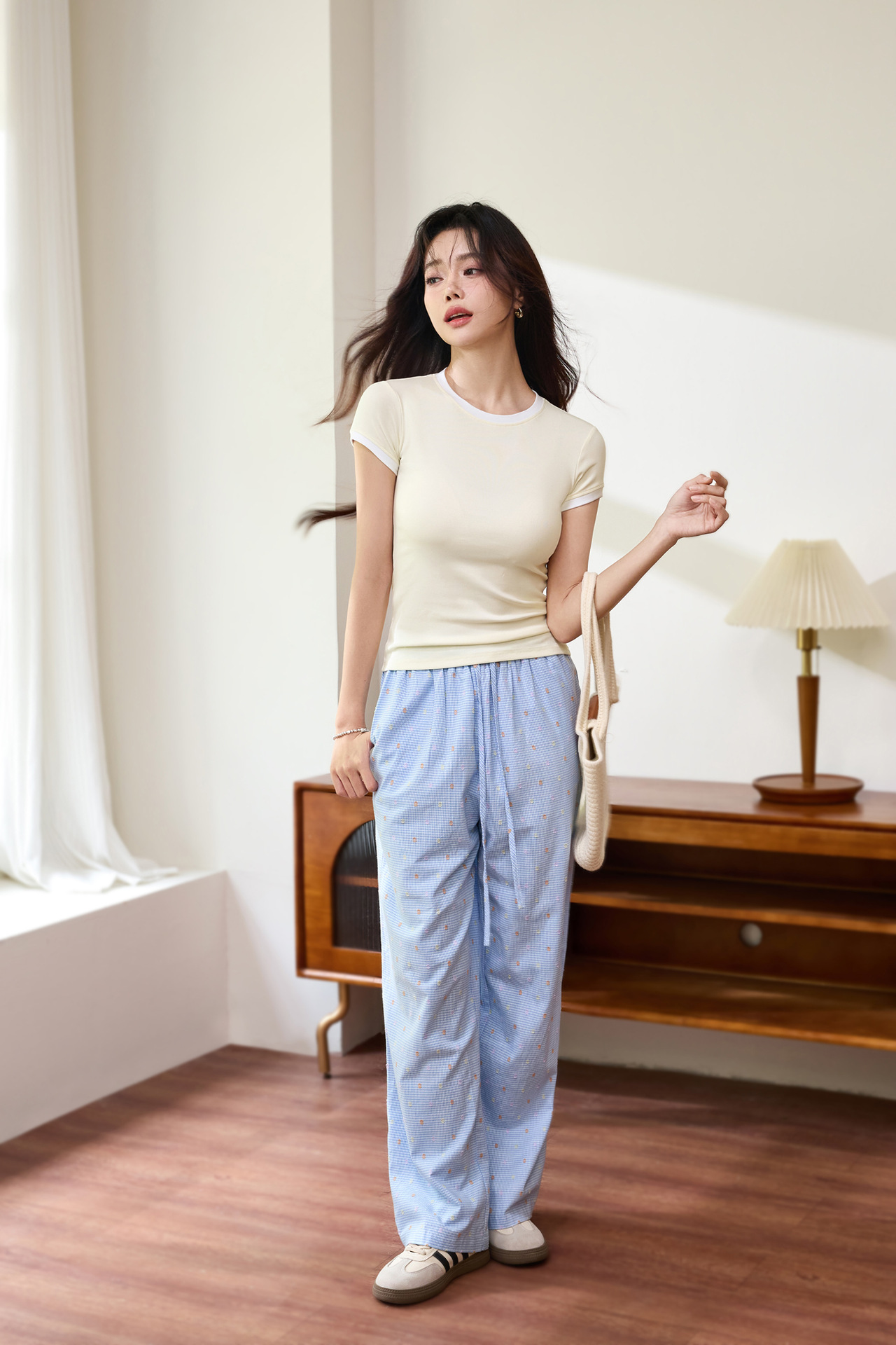 hmqViviiyNSAyin+WuaUt9Ly9Vn2po3frqUc