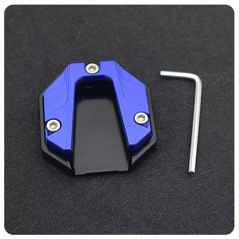 Suministro aleación de aluminio de primera mano coche eléctrico almohadilla de soporte de pie ensanchado patineta pedal de la batería motocicleta bicicleta cubierta de soporte de un solo lado