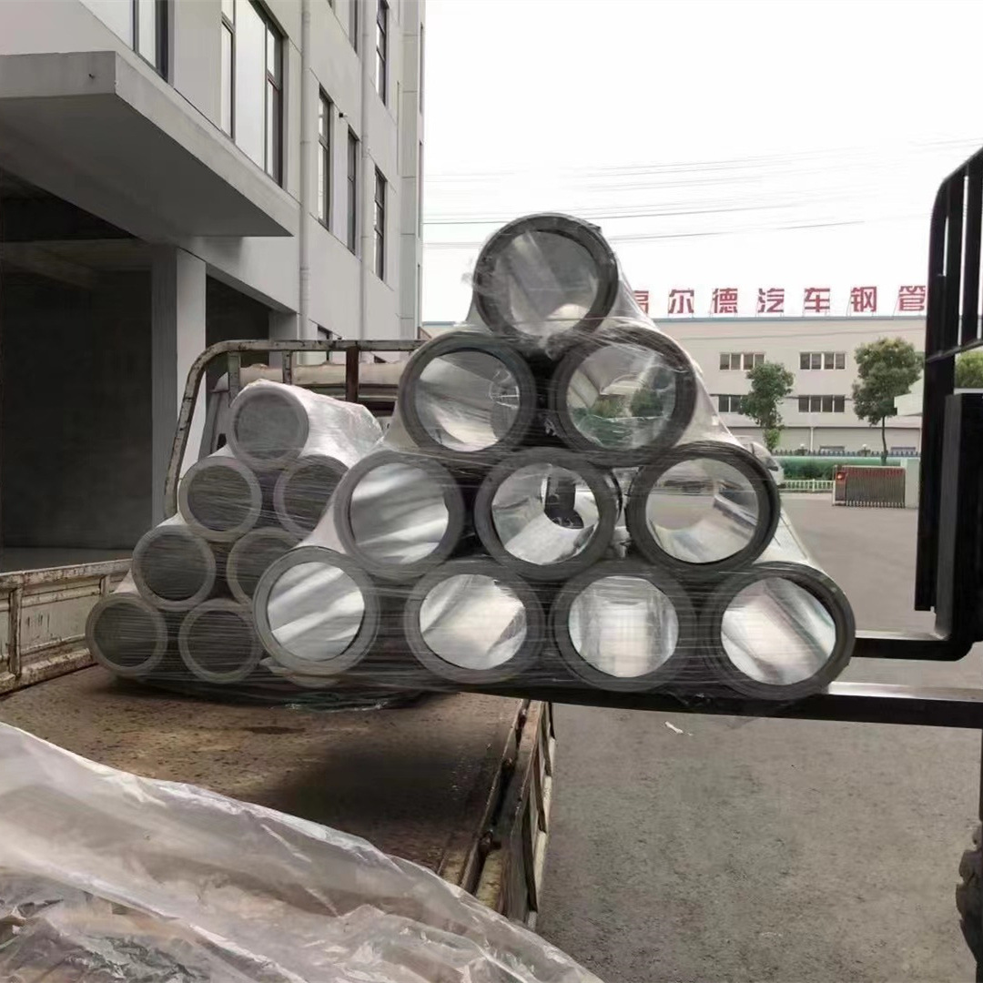 aa43820576bae7b5a512bfdb166c6b