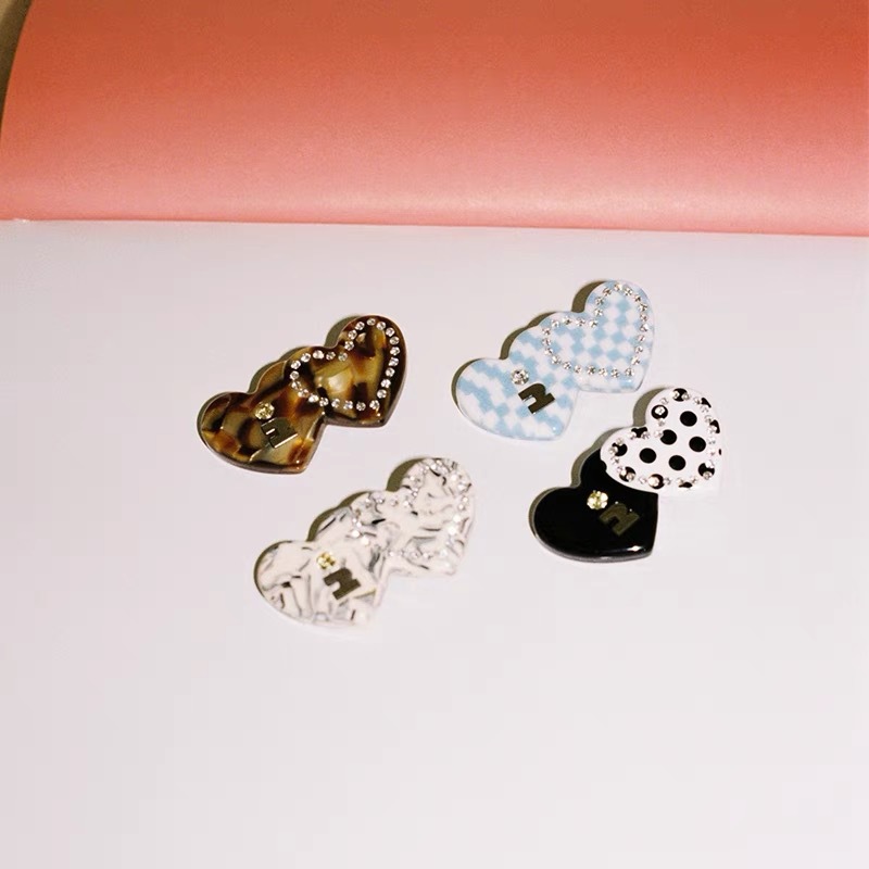 Hair Clip Hair Accessories Type 1 Piece Quantity Vintage Style Classic Style Women's Heart Shape Arylic Hair Clip