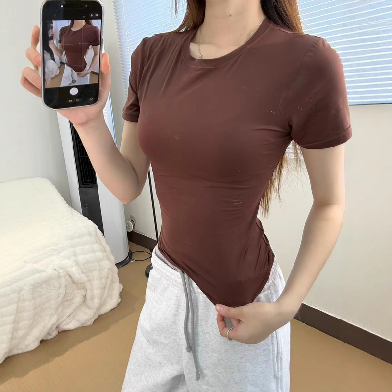 Skims Fits Everybody, the Same Style Round Neck Short-Sleeve Top T-Shirt, High-Quality Alternative Versatile Shapewear Skims Fits Everybody, the Same Style Round Neck Short-Sleeve Top T-Shirt, High-Quality Alternative Versatile Shapewear