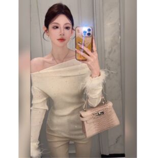 һ�ּ缚�W�L��ᘿ���Ů���＾���|���������������ÿ�ëë������