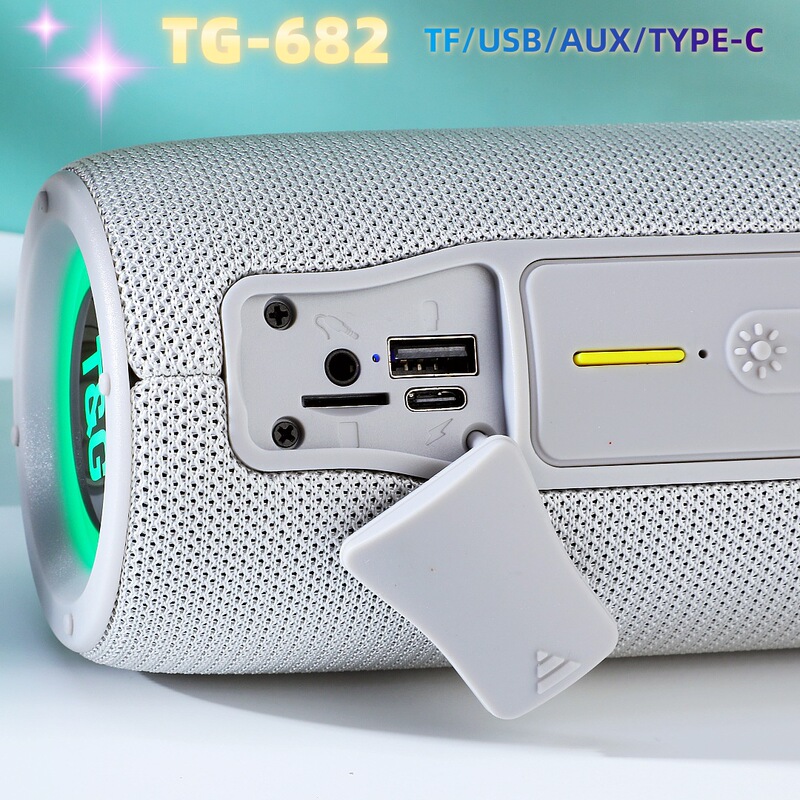 クロスボーダーファブリック屋外ポータブル防水 TG682 Bluetooth スピーカーファッションギフトカード TWS 発光ダイヤフラムオーディオ|undefined