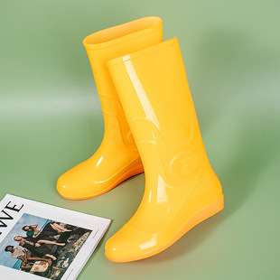 2023 New Fashion Casual High Rain Boots Women's Waterproof Water Boots Wear-Resistant Outerwear Kitchen Work Water Shoes Wholesale