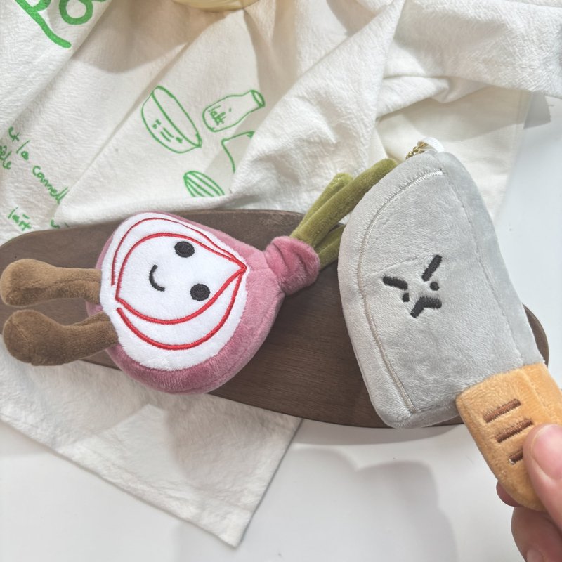 包丁のぬいぐるみのペンダントの怒りの表情のアイデアはナイフのミニのペンダントのリュックサックのペンダントのキーホルダーを責めます。|undefined